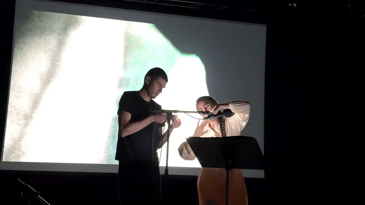 piez _m_nqu_nte, performance still